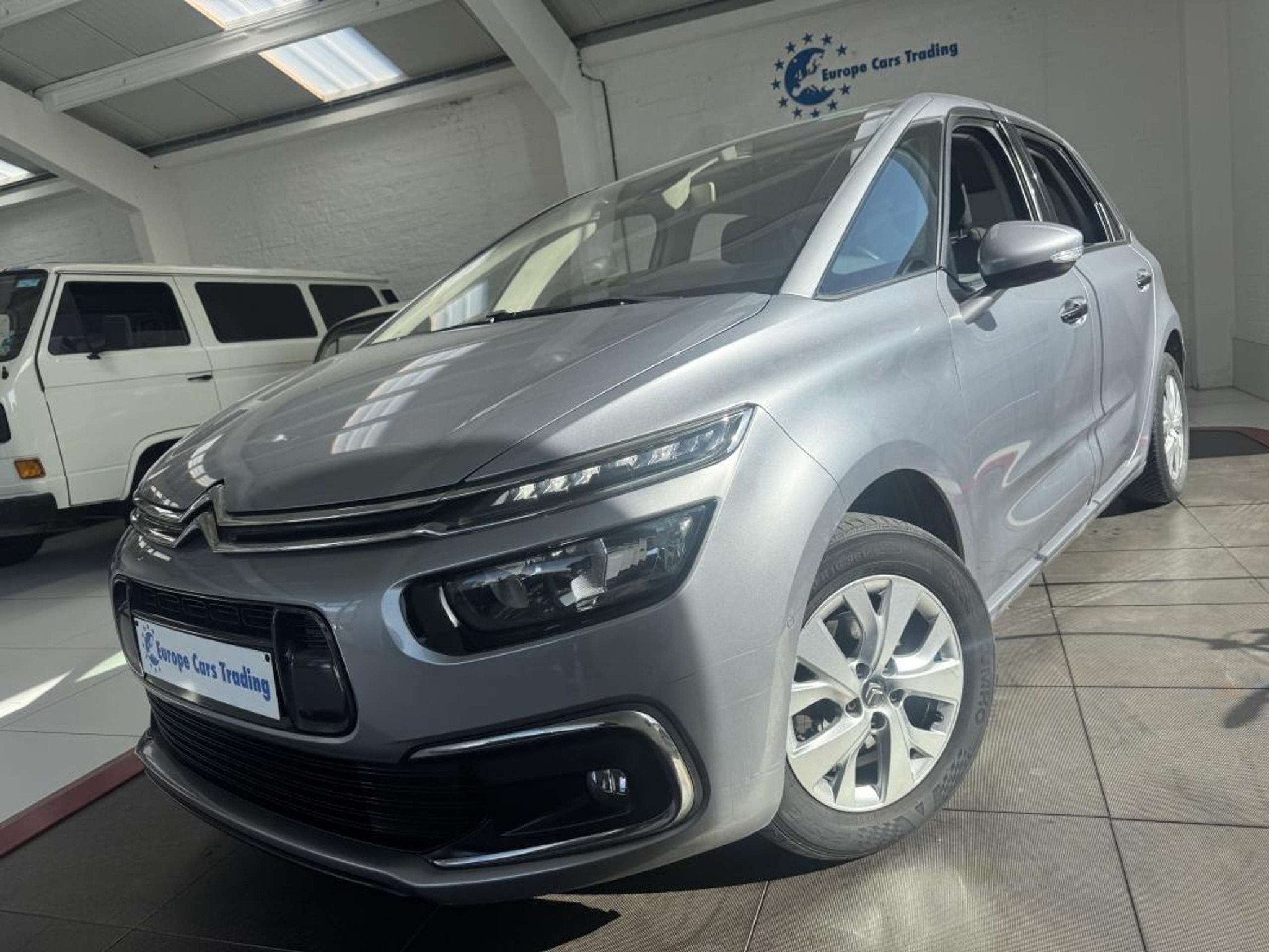 Citroën C4 Picasso 1.6BLUEHDI 115CH GPS CARPLAY CLIM GAR 12, https://public.car-pass.be/vhr/2d1d856c-a443-40a3-a3be-a73442211775