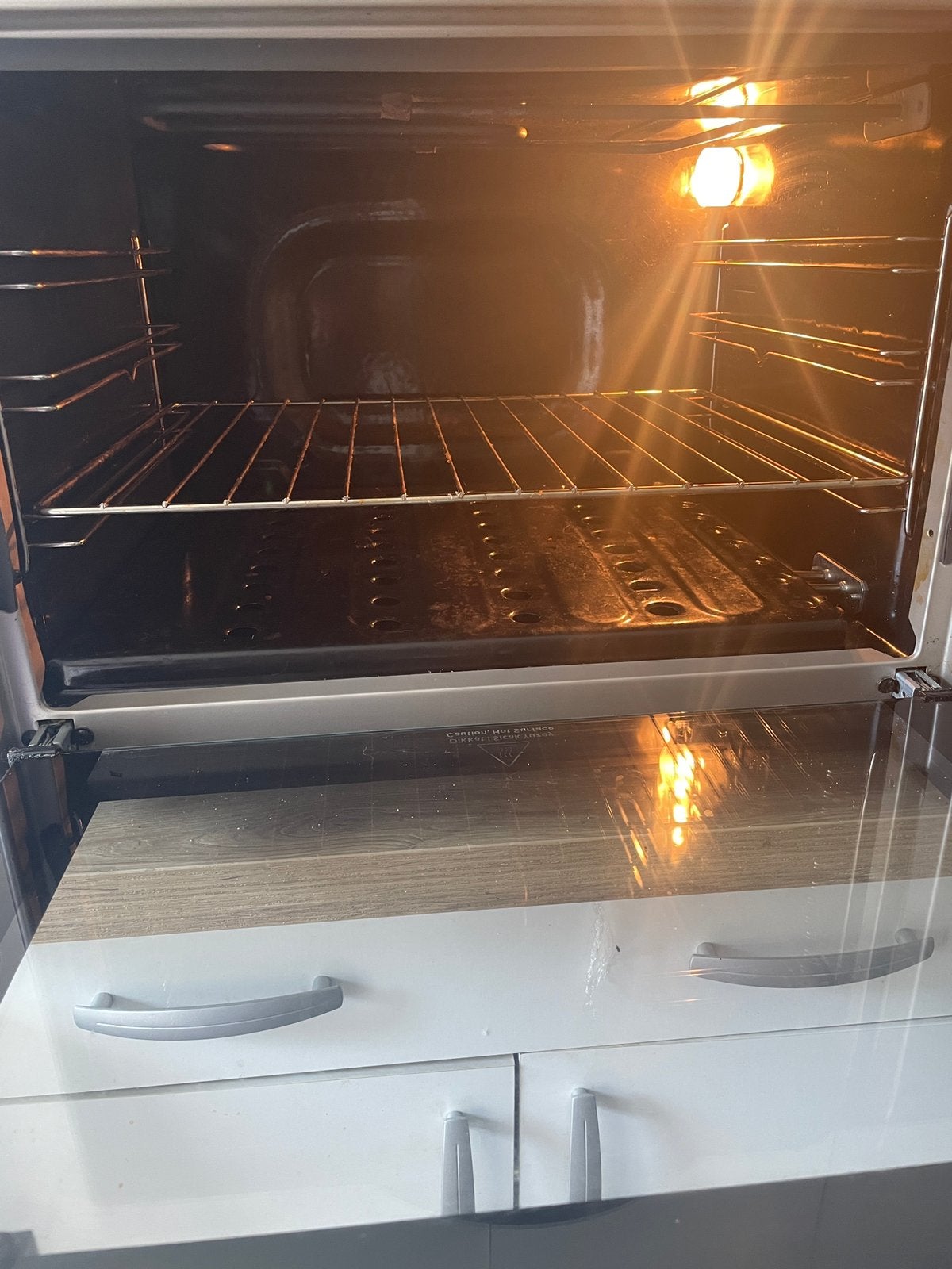 Serviesset + oven, Elektronische apparatuur, Ovens, Ophalen of Verzenden, Zo goed als nieuw, Oven