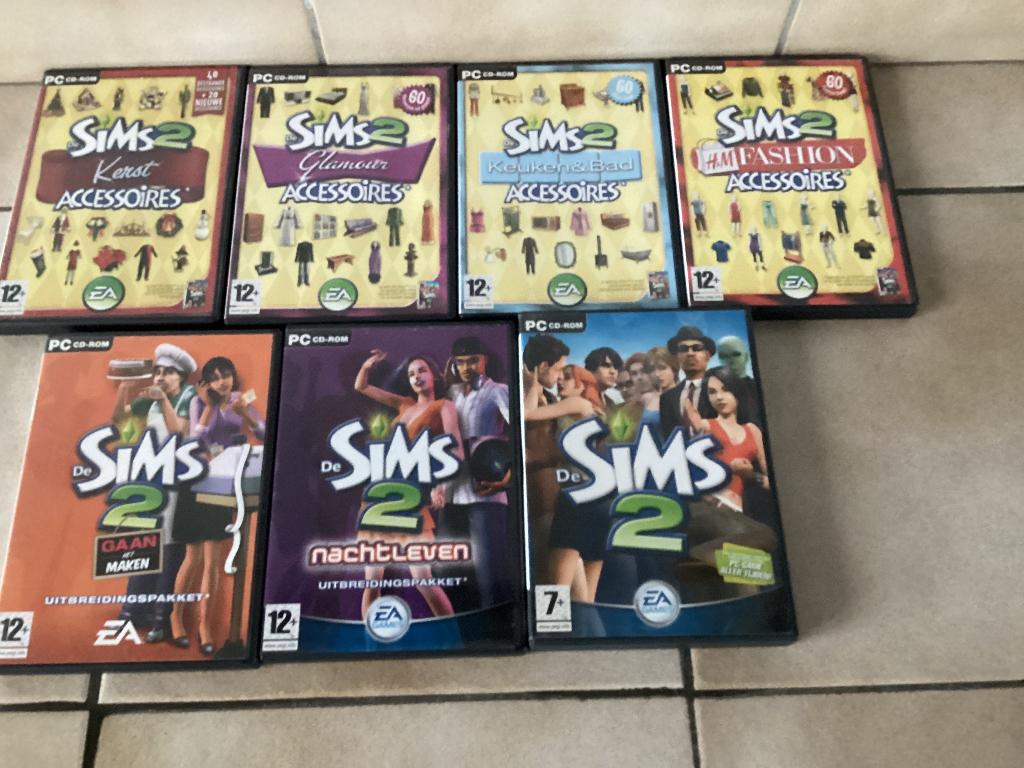 De Sims 2 en 3 en 4 voor pc, Ophalen, Gebruikt, Simulatie, Vanaf 12 jaar