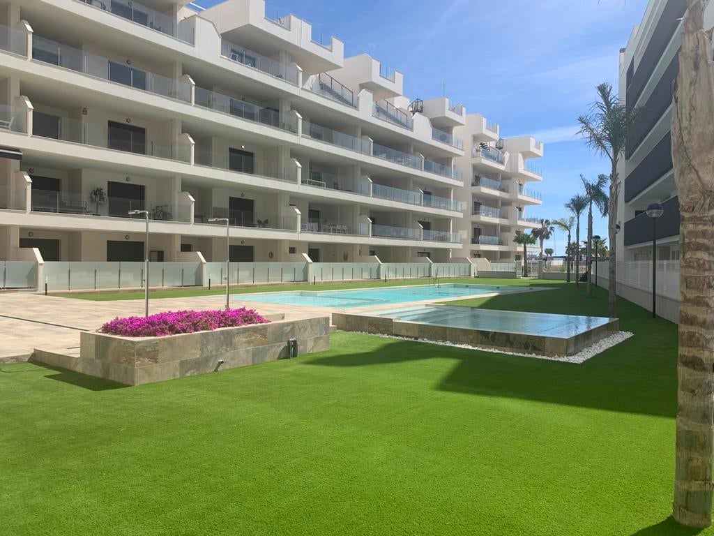 Appartement te huur - Costa Calida, 2 slaapkamers, Appartement, Stad, Costa's overige