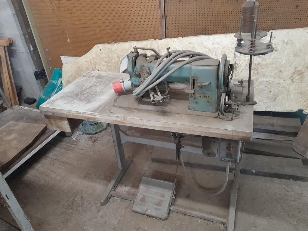 Industrieel naaimachine, Hobby en Vrije tijd, Ophalen, Naaimachine, Industrieel