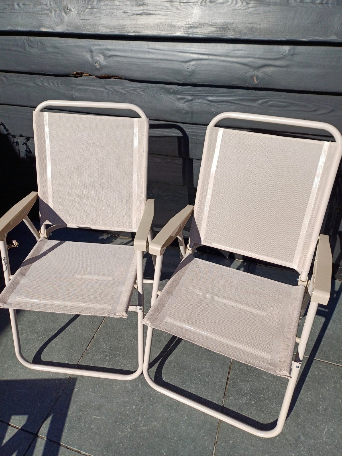 nieuwe lage tuin/kampeerstoeltjes, zandkleur, Caravans en Kamperen, Ophalen, Nieuw, Campingstoel