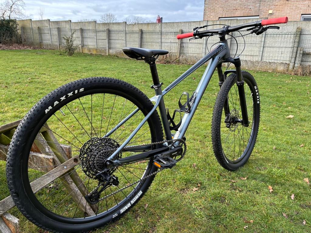 Scott scale, Fietsen en Brommers, Ophalen, Gebruikt