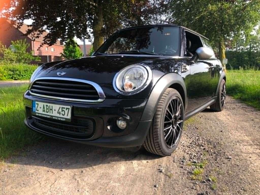 Mini One, Autos, Mini, Particulier, One, Air conditionné, Verrouillage central, Isofix, Feux de jour LED, Jantes en alliage léger