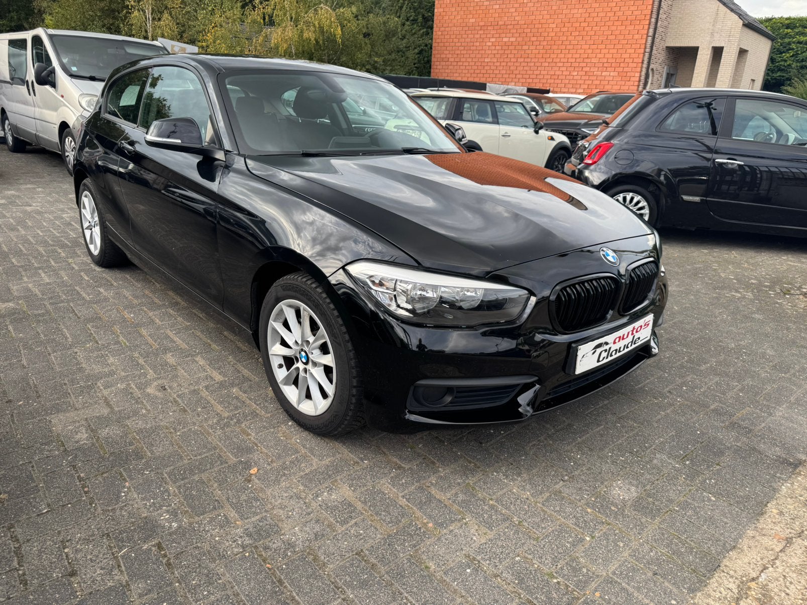 BMW116i, Auto's, 4 zetels, https://public.car-pass.be/vhr/db68a768-5d3e-4b52-afed-d9bb6068f582, Zwart, Bedrijf