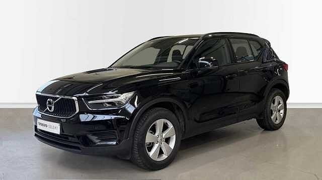 Volvo XC40 Momentum Core T2 | Navi | Park Assist V+A, Auto's, Zwart, 5 zetels, 127 pk, SUV of Terreinwagen