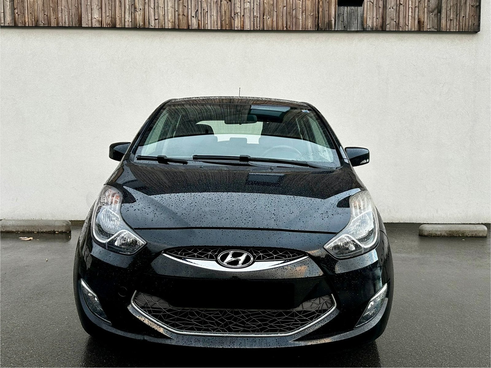 HYUNDAI ix20 1.6i 107.700KM 1ER PROPRIÉTAIRE* GARANTIE12MOIS, Auto's, Voorwielaandrijving, 139 g/km, 4 cilinders, Zwart