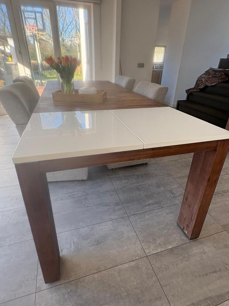 Eettafel henders en hazel., Ophalen