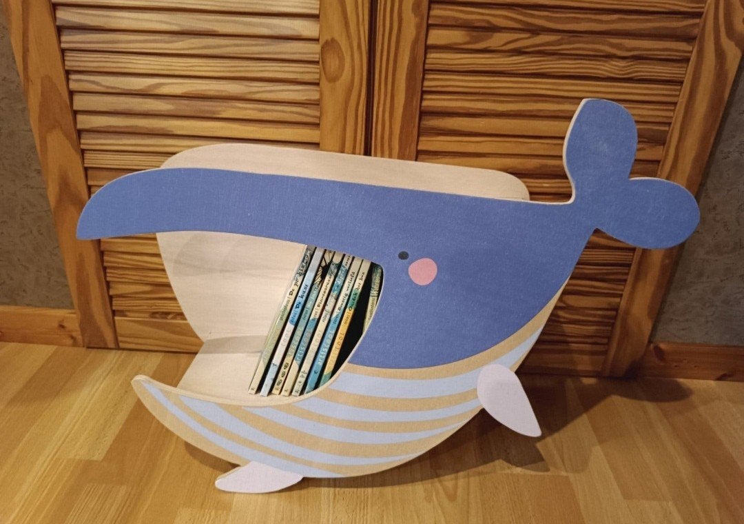 Boekenplank walvis, Ophalen