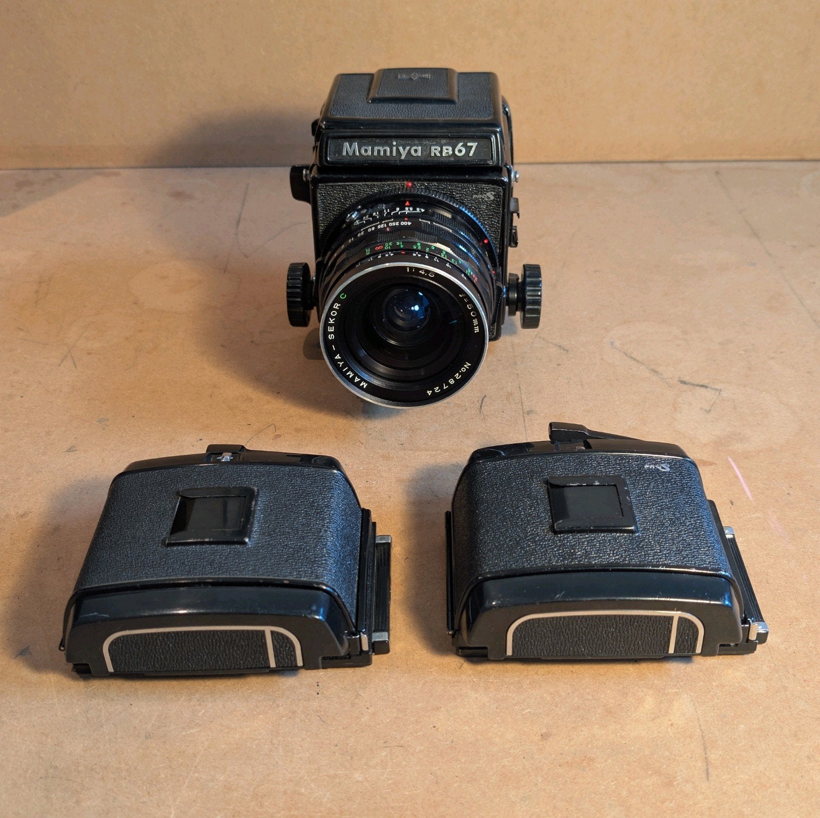 Mamiya rb67 pro s, sekor c 50mm 4.5, 2 film backs, Enlèvement ou Envoi, Utilisé, Reflex miroir, Autres Marques