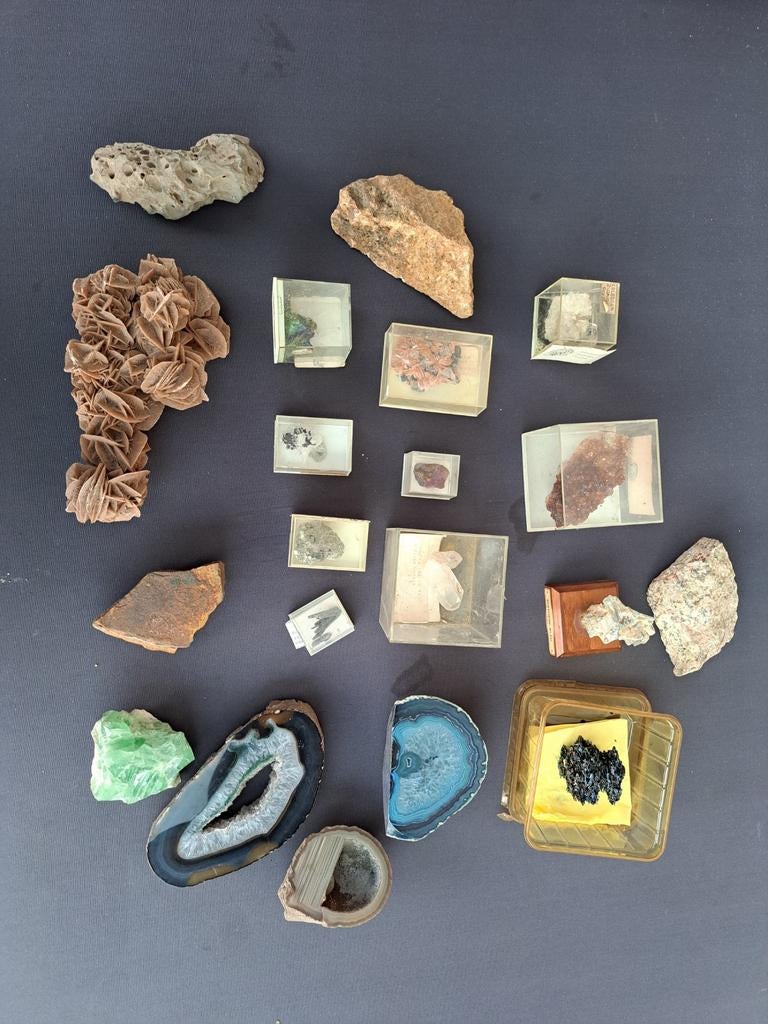 Mineralen te koop, Enlèvement