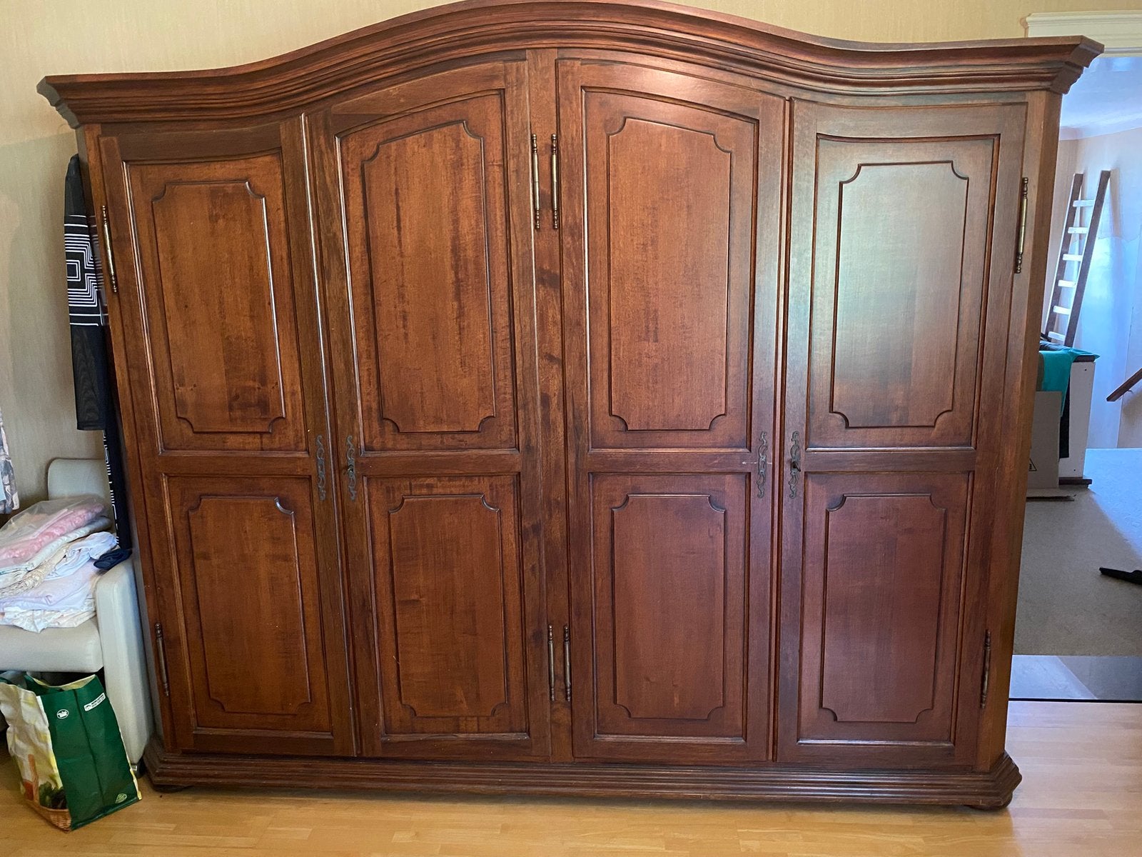Slaapkamer massief notelaar, Antiek en Kunst, Ophalen