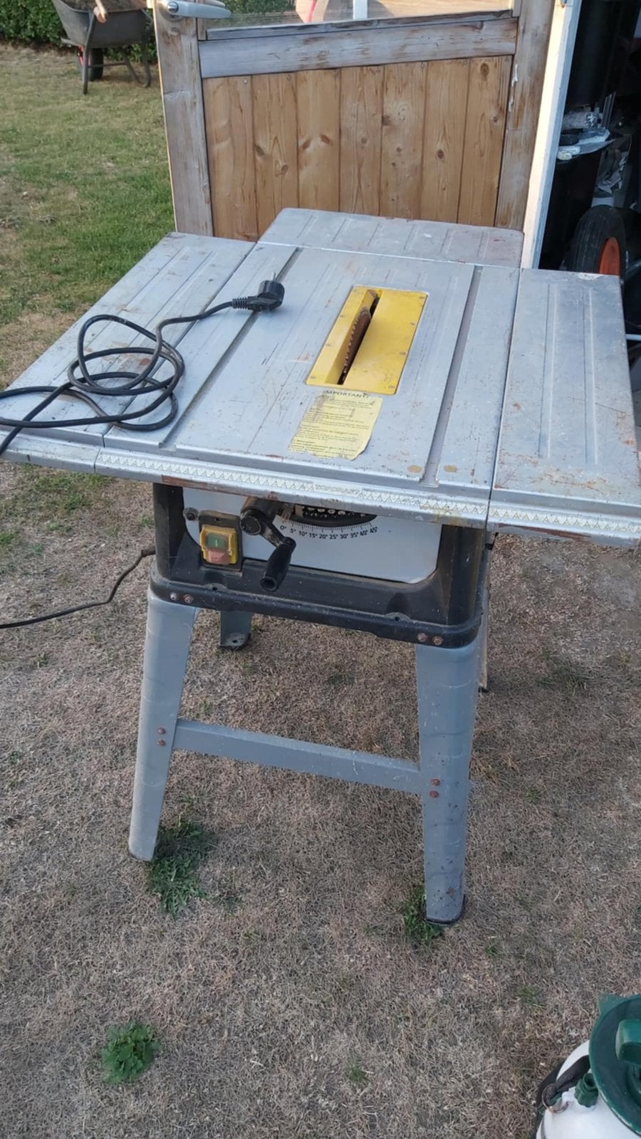 Scie sur table TUPCRAFT 1500 W – lame 254 mm avec piètement, Bricolage & Construction, Enlèvement, Comme neuf