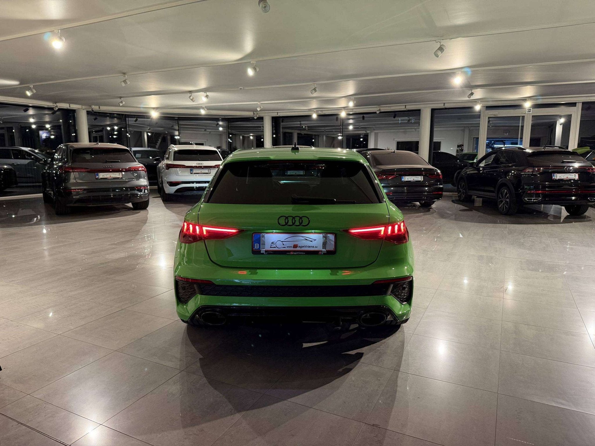 Audi RS3 SPORTBACK * KYALAMI GROEN * AUDI EXCLUSIVE * DCC *, Auto's, Audi, Automaat, RS3, Leder, 206 g/km