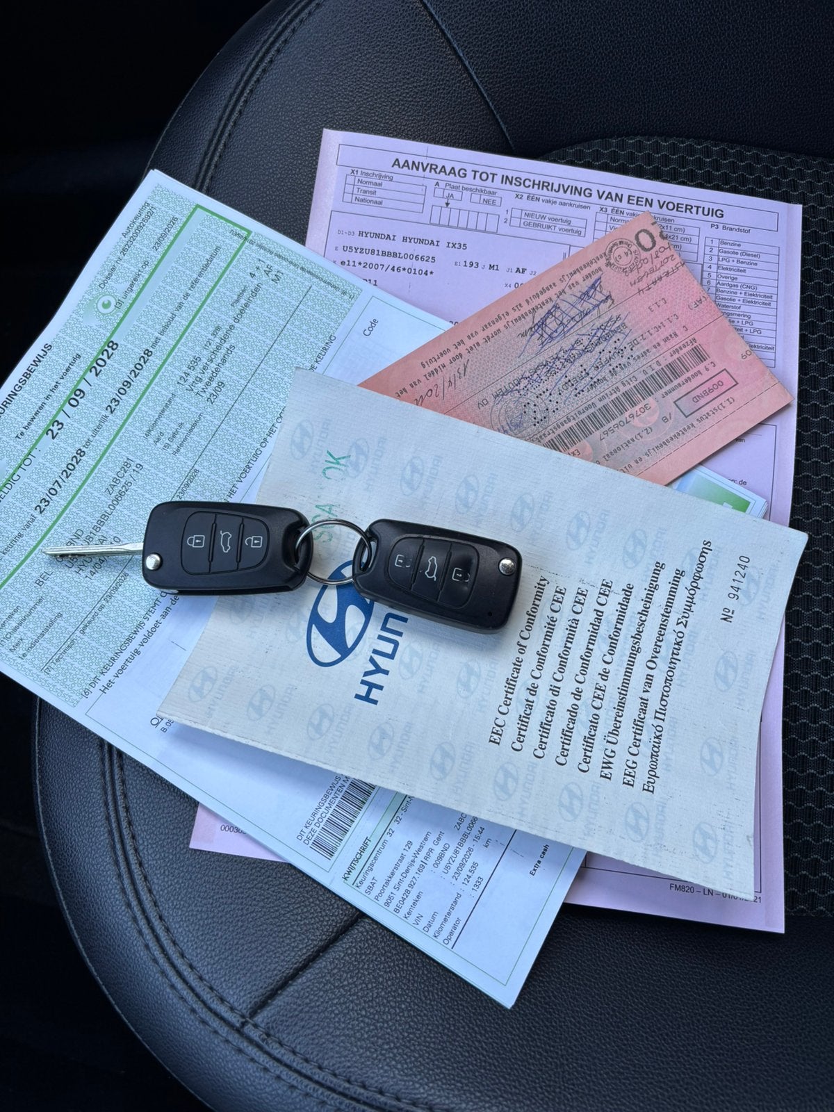 CT POUR LA VENTE — Hyundai ix35 2.0 Essence automatique 4WD, Autos, Euro 5, Achat, Entretenue par le concessionnaire, 120 kW