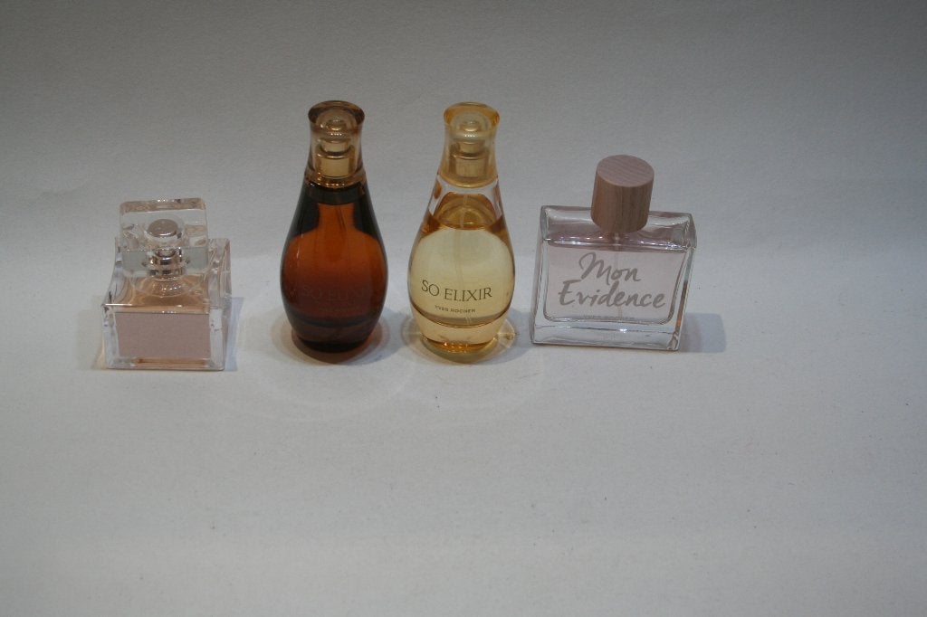6 x verschillende Yves Rocher 4 nieuw , bericht lezen !, Ophalen of Verzenden, Zo goed als nieuw