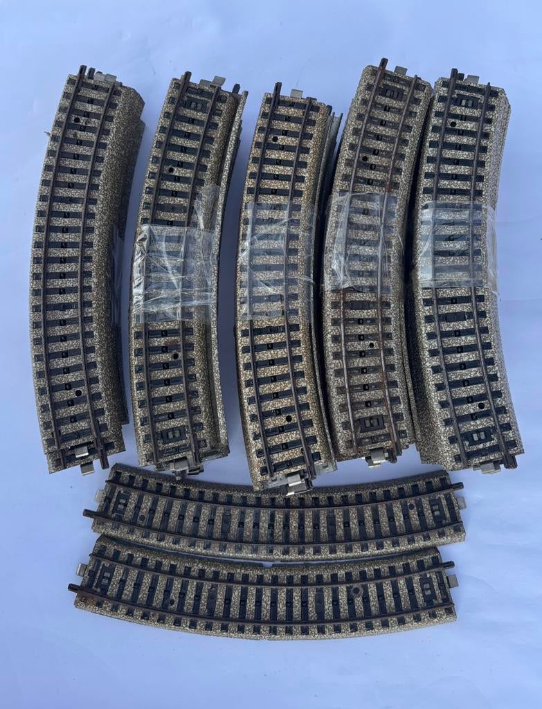 50 Märklin gebogen sporen, Hobby en Vrije tijd, Overige merken, Wisselstroom, Gebruikt, Rails