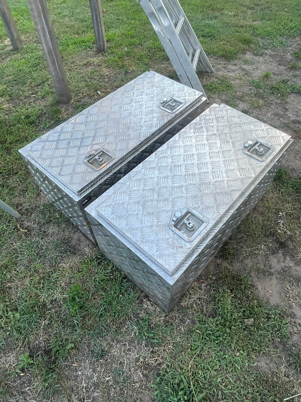 Materiaal kisten ALU, Ophalen