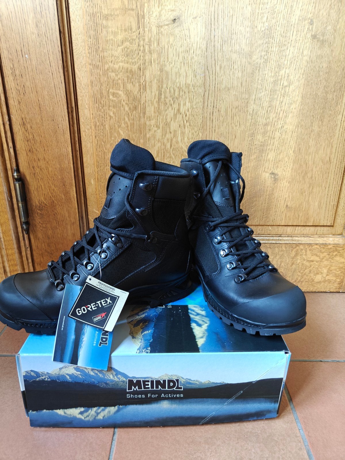 Meindl Combat Boots 43, Kleding | Heren, Schoenen, Zwart, Nieuw, Ophalen of Verzenden, Boots