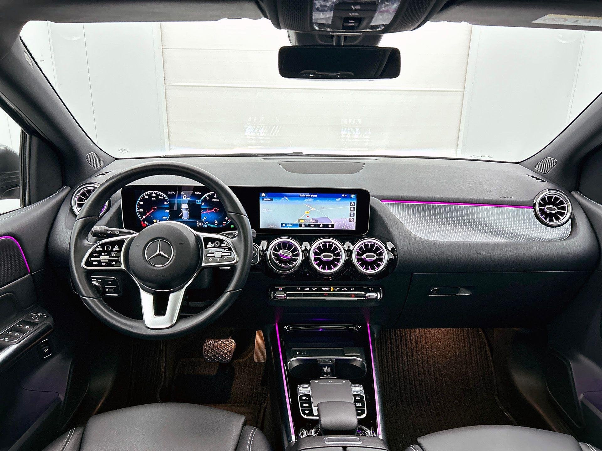 Mercedes-Benz B-Klasse 200 Business Line | Panoramisch Dak |, Autos, Achat, 1800 kg, Euro 6, Entreprise