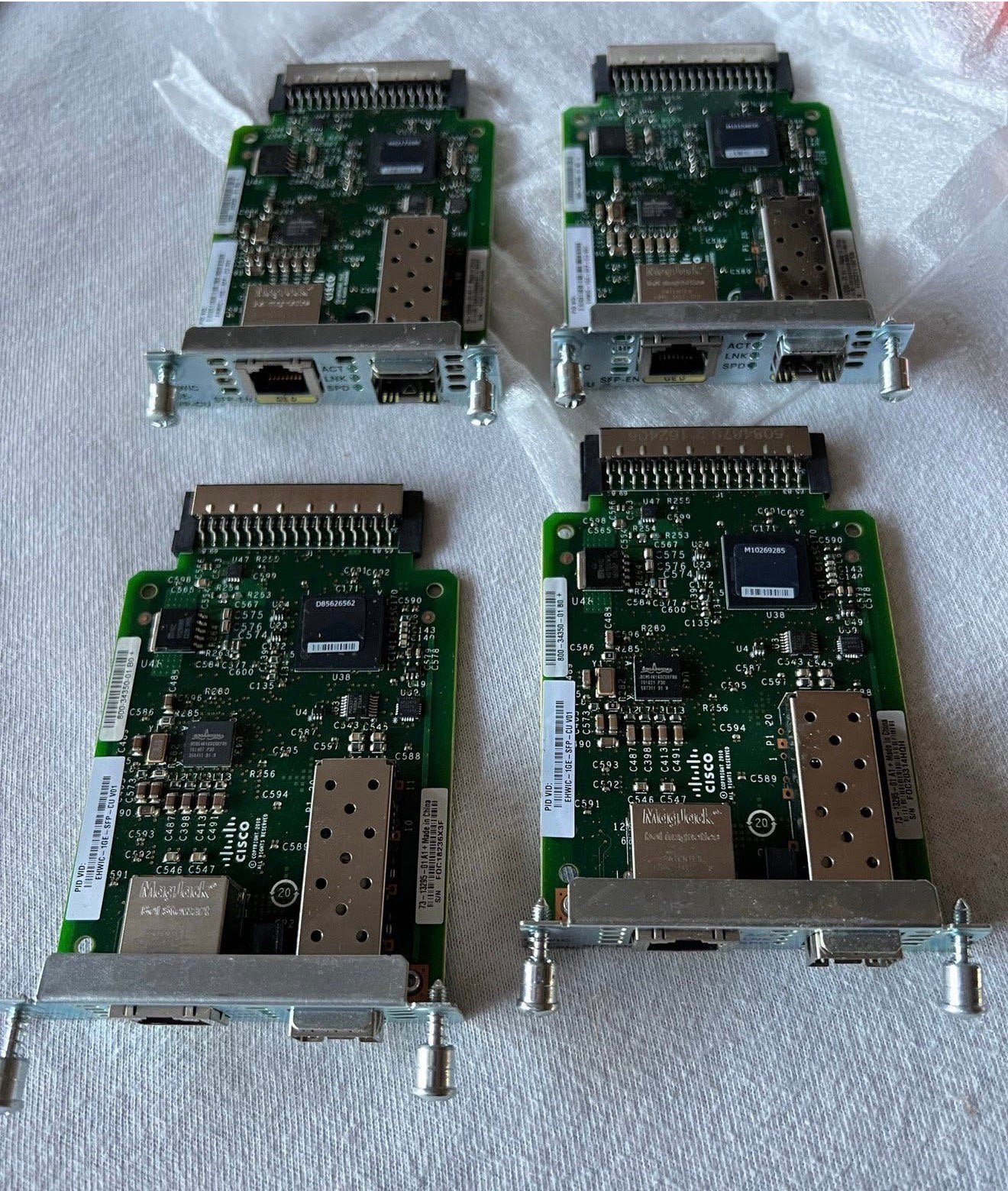 Cisco EHWIC-1GE-SFP-CU Verbeterde HWIC CMUIAA8CAA routercard, Computers en Software, Ophalen of Verzenden, Nieuw, Intern