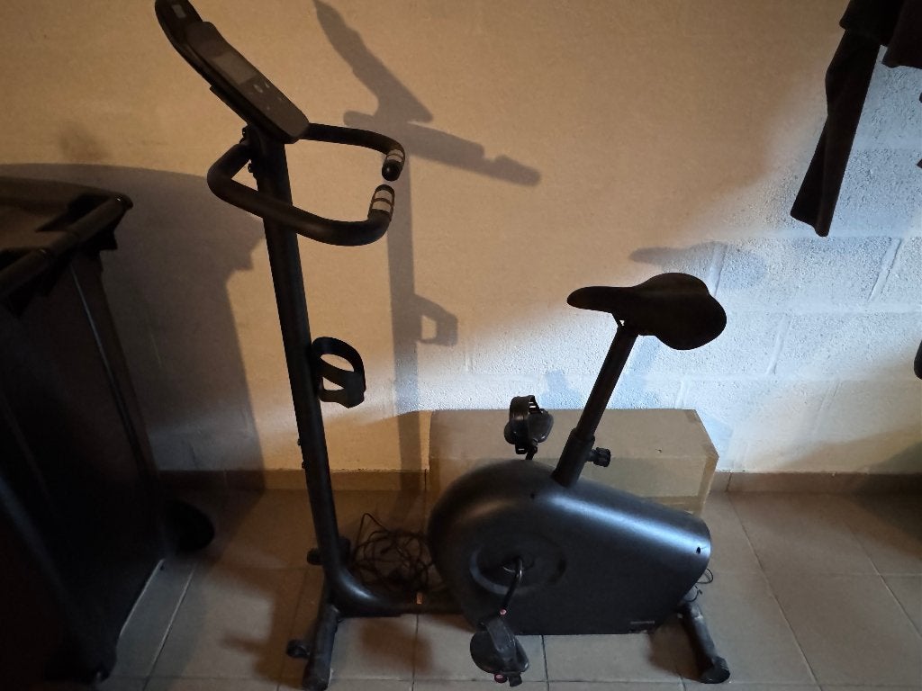 Vélo d'appartement, Sports & Fitness, Enlèvement, Neuf, Vélo d'appartement