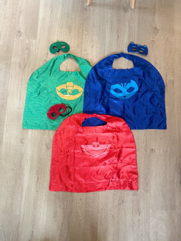 Lot pyjamask - déguisements, Enlèvement, Utilisé, 104 ou plus petit, Garçon ou Fille