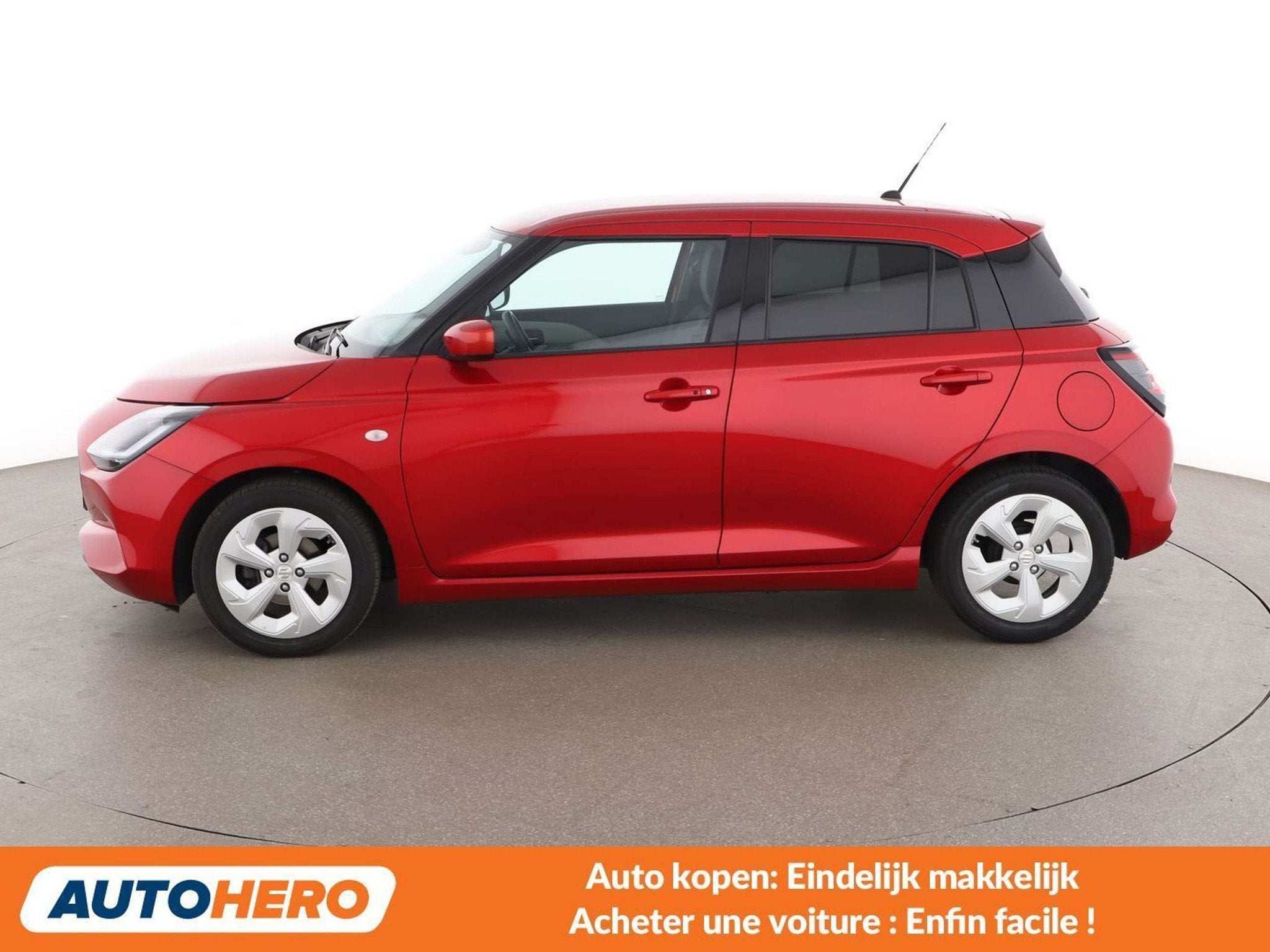 Suzuki Swift 1.2 DualJet Mild-Hybrid Comfort+ (bj 2025), Auto's, Suzuki, Stof, Gebruikt, Swift, https://public.car-pass.be/vhr/cc0ddf53-122a-4f93-b7c9-5423cecb6944