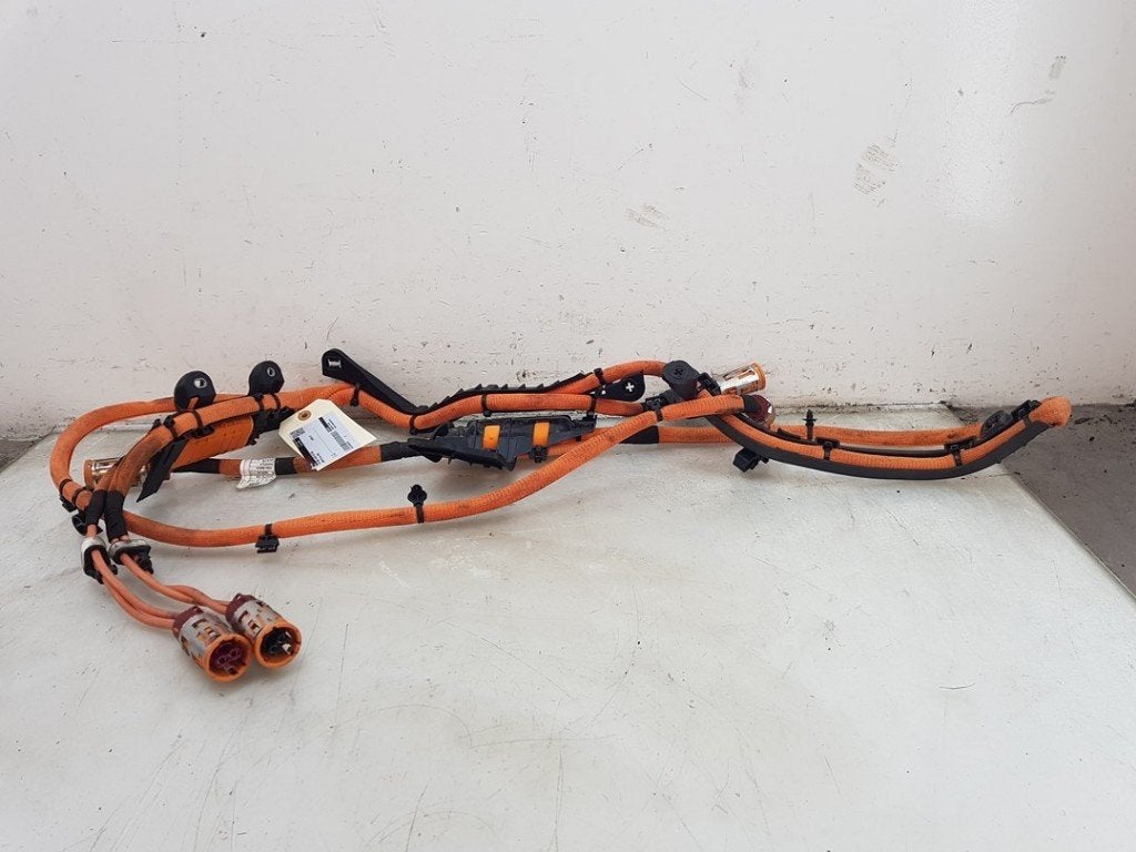 HV KABEL (HOOG VOLTAGE) X5 (G05) (|5A626C5|61295A626C6|), Gebruikt, BMW, Petuelring 130
80809  München, DE, Bayerische Motoren Werke AG