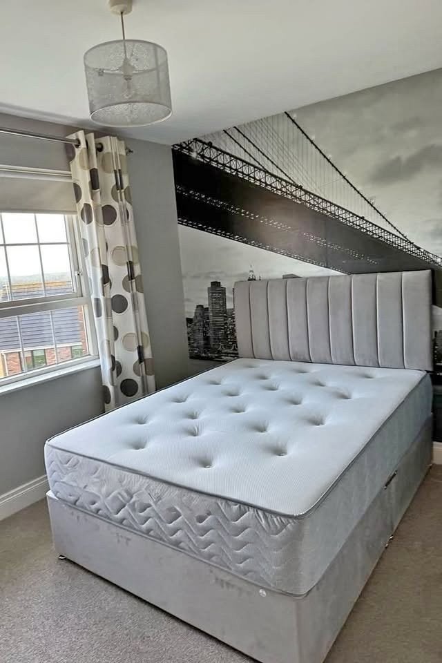 Nouveau lit et matelas — Disponible immédiatement, Maison & Meubles, Envoi, Neuf, Deux personnes, Autres couleurs