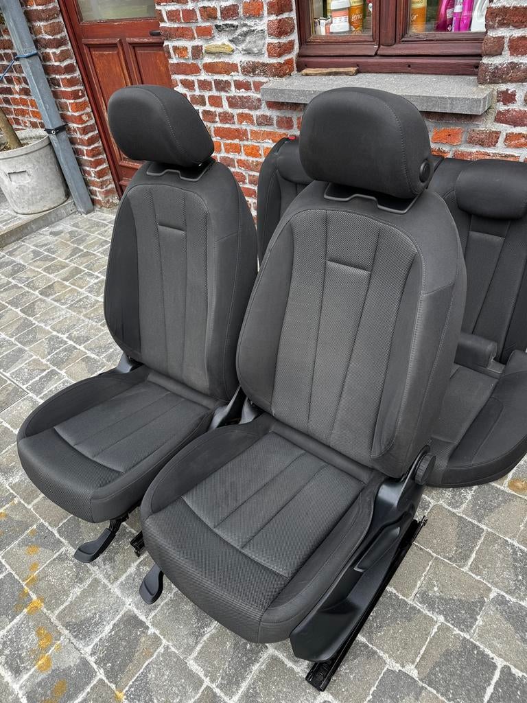 Audi A4 B9 - intérieur siège sellerie tres bon état., Autos : Pièces & Accessoires, Enlèvement, Utilisé, Audi