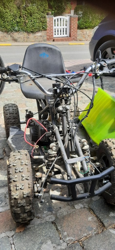 Quad 2 temps pocket., 1 cylindre, Jusqu'à 11 kW