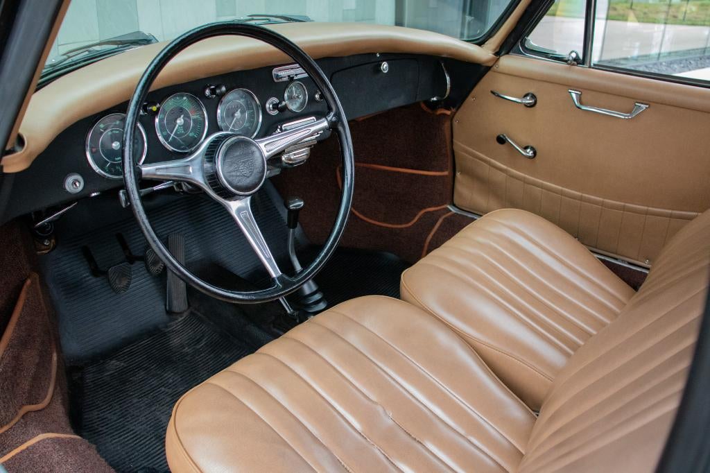 Porsche 356 B T6 Coupé Karmann Hardtop Notchback 1.6 1962, Cuir, Radio, Entreprise, Boîte manuelle