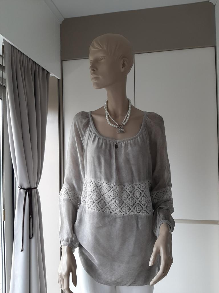 Bloesje / bohemian stijl, Kleding | Dames, Truien en Vesten, Ophalen of Verzenden, Maat 38/40 (M), Grijs