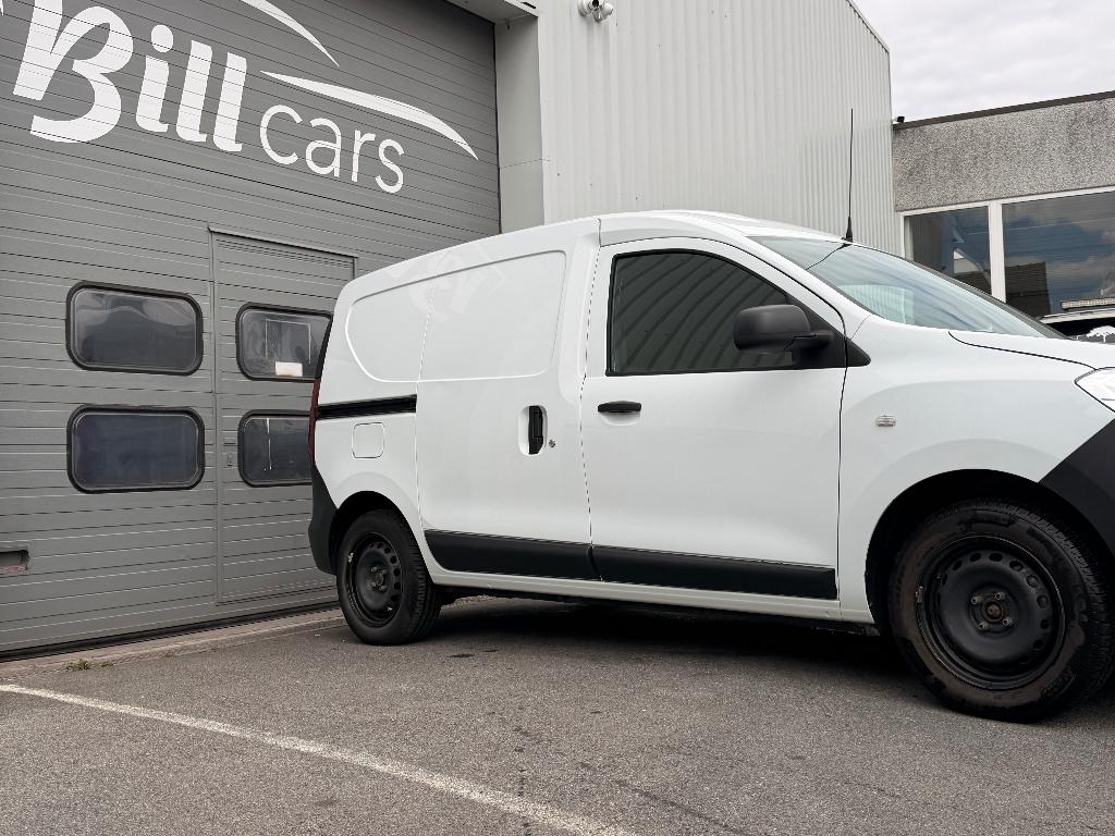 dacia dokker, 75 kW, Stof, 140 g/km, 4 cilinders