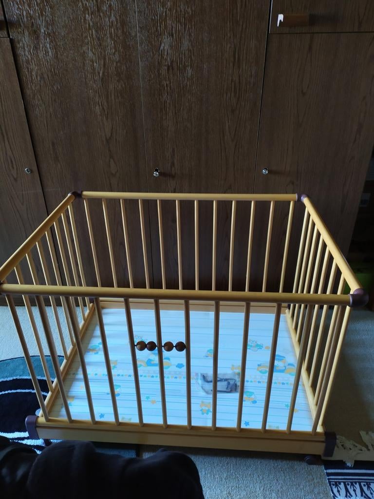 Parc/box pour enfants GEUTHER en hêtre naturel en bon état, Enlèvement