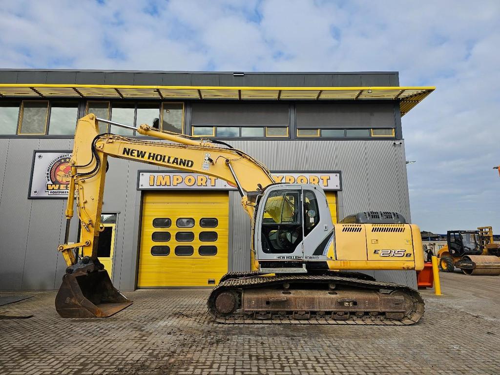 New Holland E215B * Faible nombre d'heures * WE1654, Excavatrice