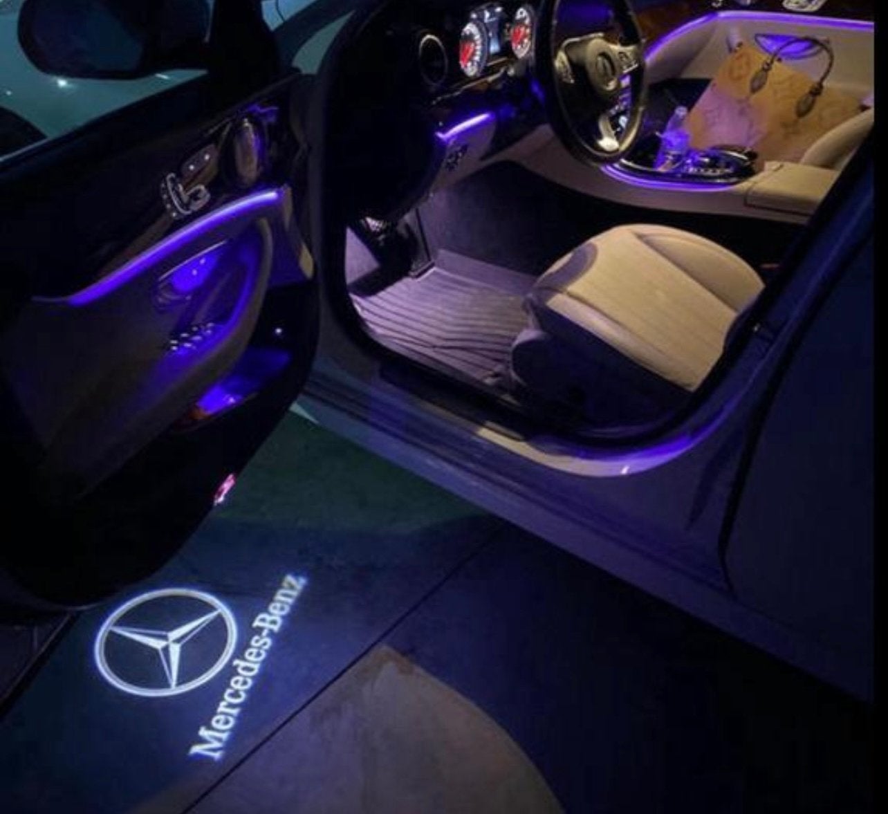 LED Welkomstlicht Mercedes Benz C-klasse W204 incl verzendin, Verzenden