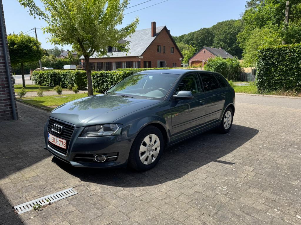 AUDI A3 1.6 TDi, Autos, Cuir, Achat, Noir, 5 portes