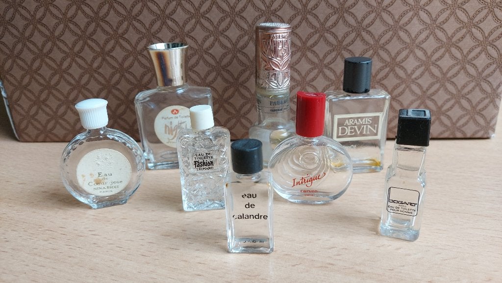 Lot 8 Vintage Parfumminiaturen (o.a. Nina Ricci, Aramis), Verzamelen, Ophalen of Verzenden, Gebruikt, Miniatuur