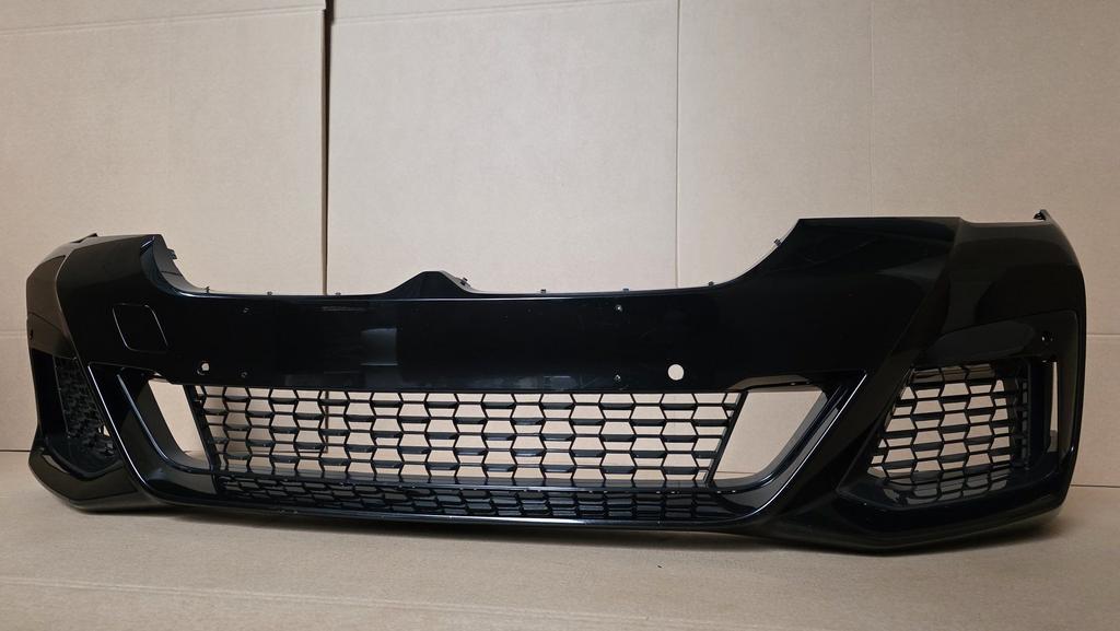 Voorbumper BMW 5 Serie G30 G31 LCI M PAKKET 51118098644 PDC, Gebruikt, -, Voor, Ophalen of Verzenden