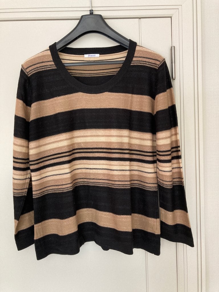 Mooie bruine trui DAMART. Large. Zeer goede staat, Kleding | Dames, Bruin, Maat 42/44 (L), Ophalen of Verzenden, Zo goed als nieuw