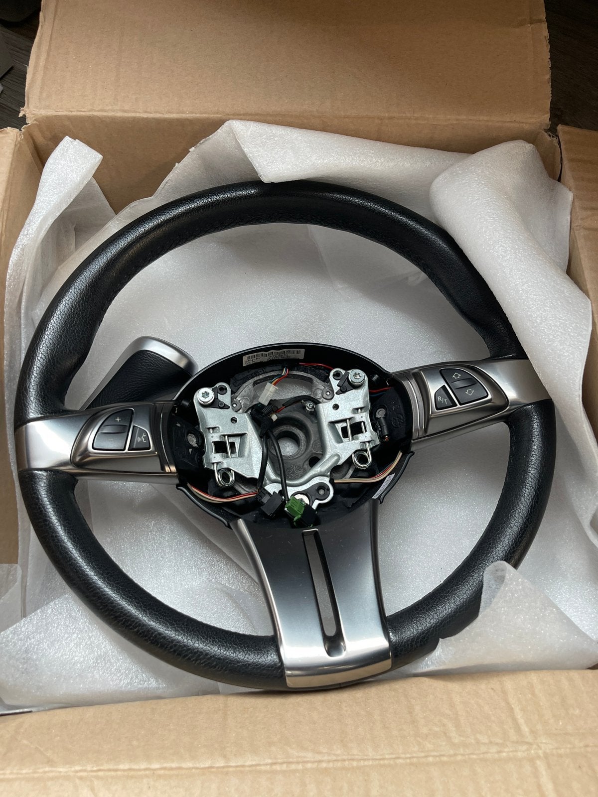 Volant multifonction pour Z4, E 85 voir d’autres !, Enlèvement