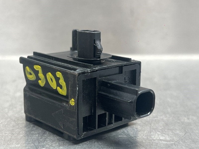 DIVERS RELAIS Mazda MX-5 (ND) (01-2015/-) (|18C20|), Utilisé, Mazda