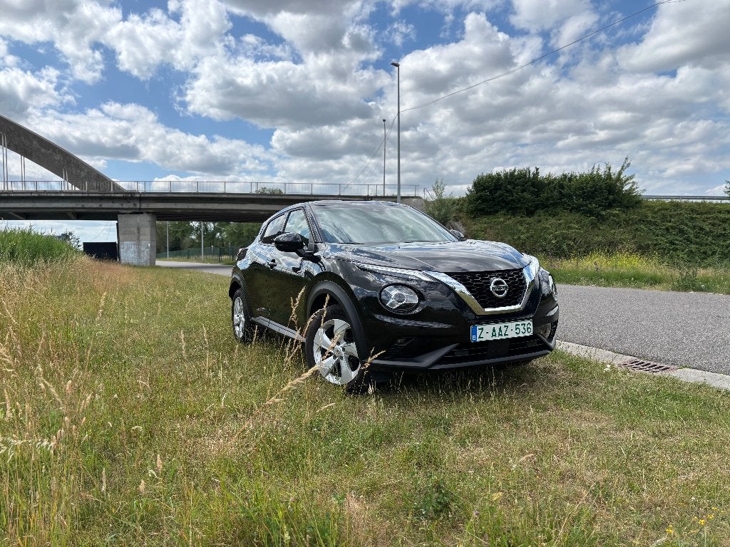 NISSAN JUKE 1.0 benzine  automaat full option, Autos, Nissan, Achat, Entreprise, 109 g/km, Noir