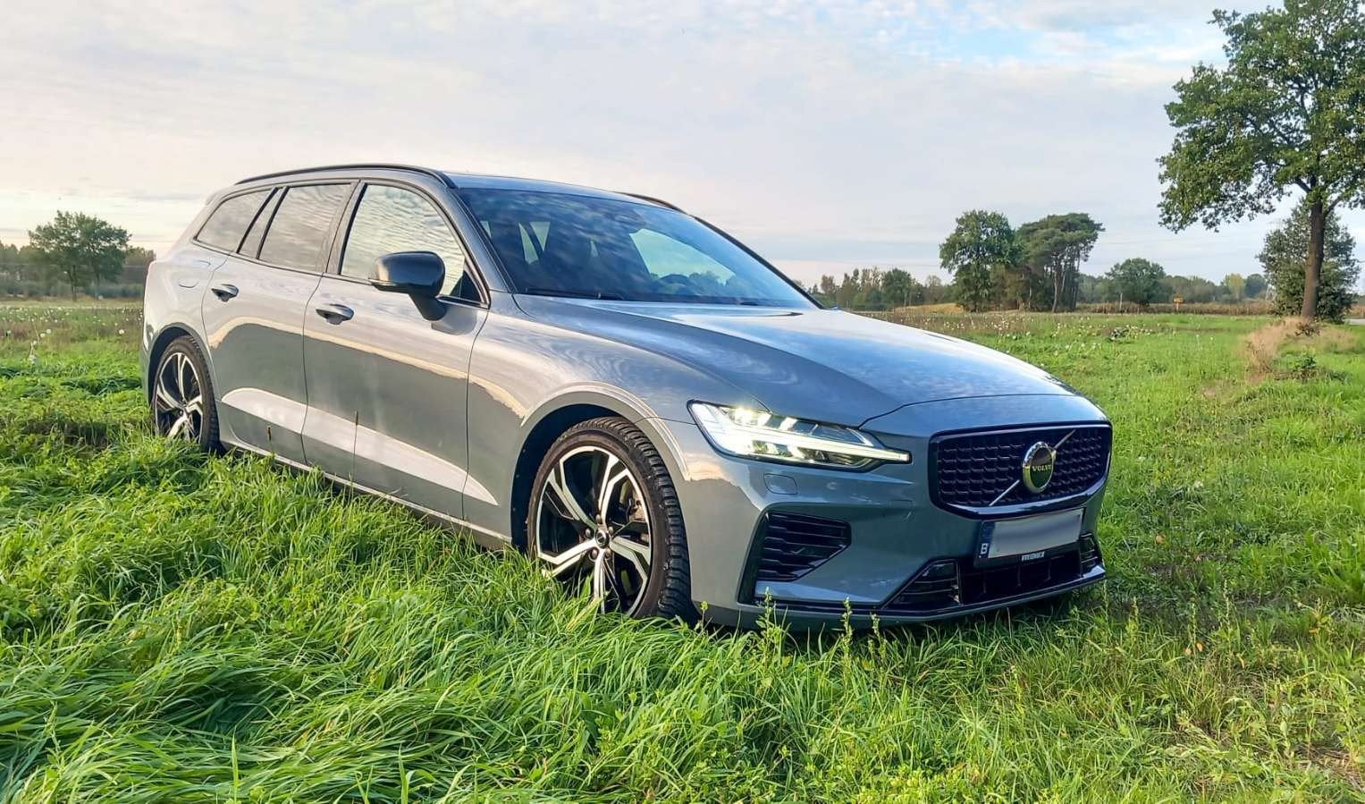 zeer prachtige wagen, Autos, Euro 6, Noir, 5 portes, 186 kW