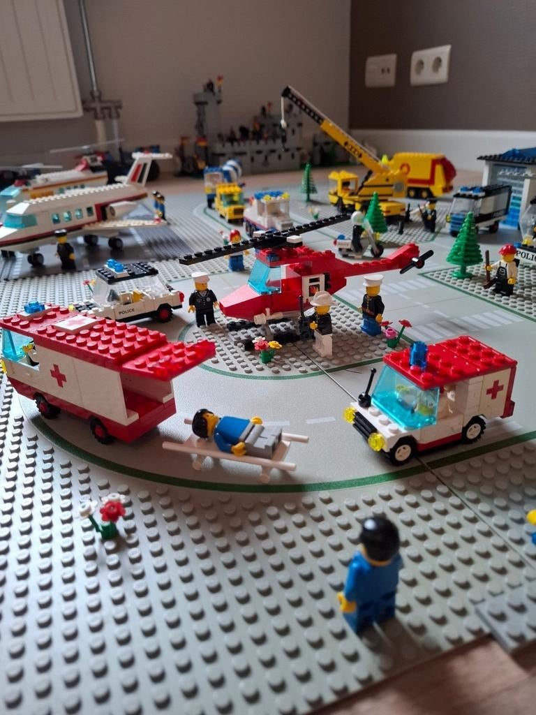 Vintage LEGO City Classic lot jaren 80-90, 19sets+ wegplaten, Ophalen of Verzenden, Lego, City