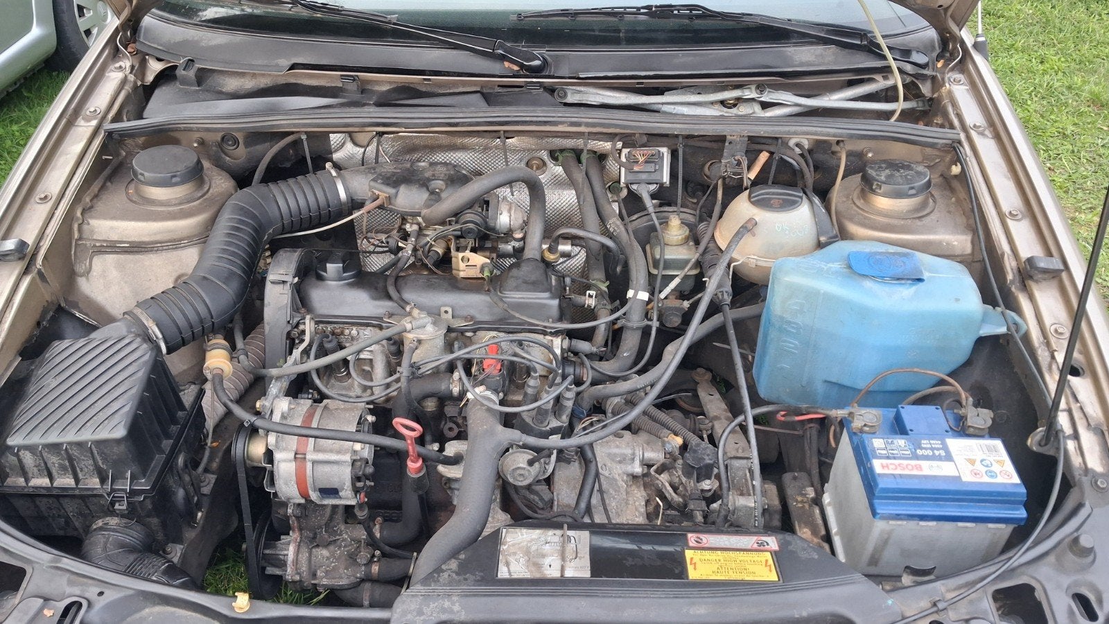 vw passat CL 1.6B 152.000km gekeurd voor verkoop Blanco, foto 10