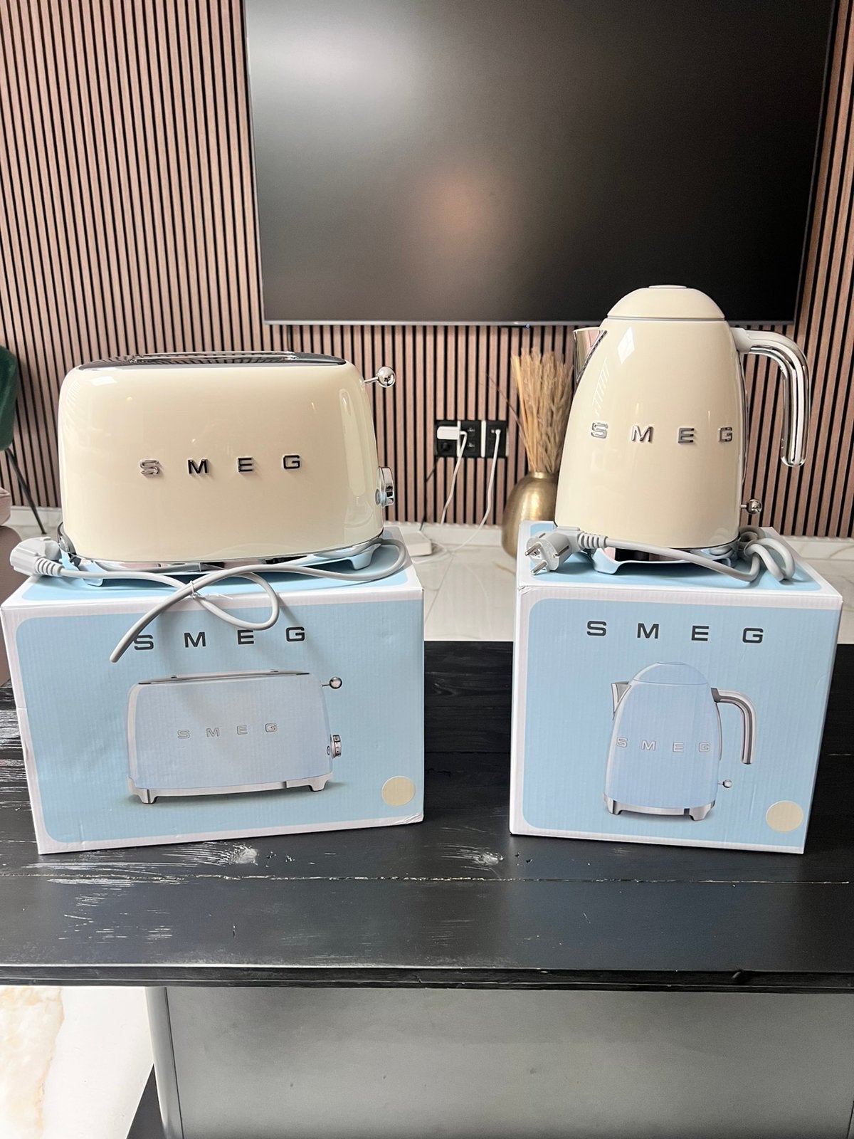 Smeg broodrooster en waterkoker, Electroménager, Grille-pain, Enlèvement, Comme neuf