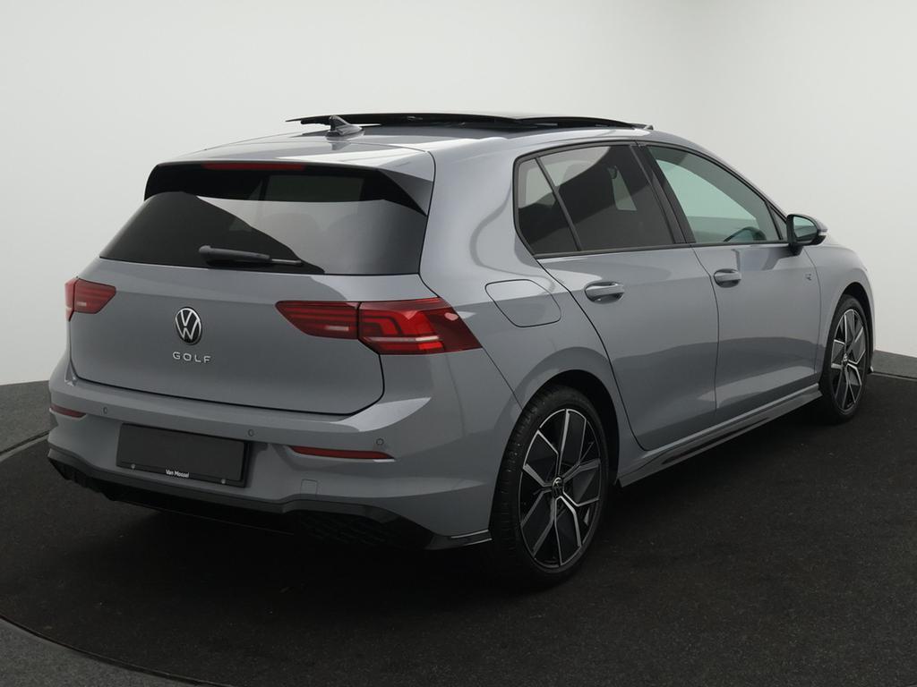 Volkswagen Golf VIII Golf 1.5 eTSI R-Line Business Premium D, Automaat, Golf, Zilver of Grijs, Alarm